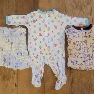 3 Long Sleeved Onesies 0-3 Months